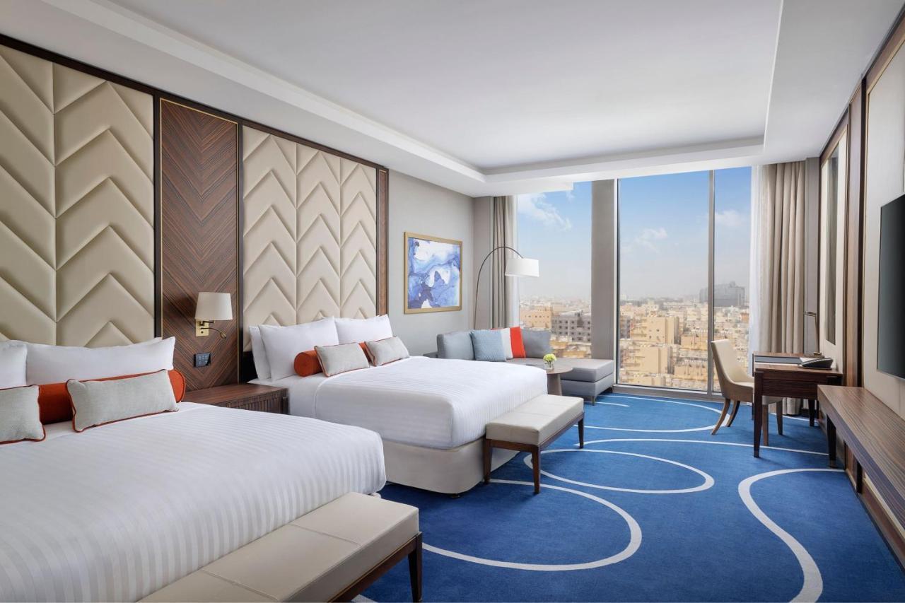 Jeddah Marriott Hotel Madinah Road Exterior photo Deluxe Room