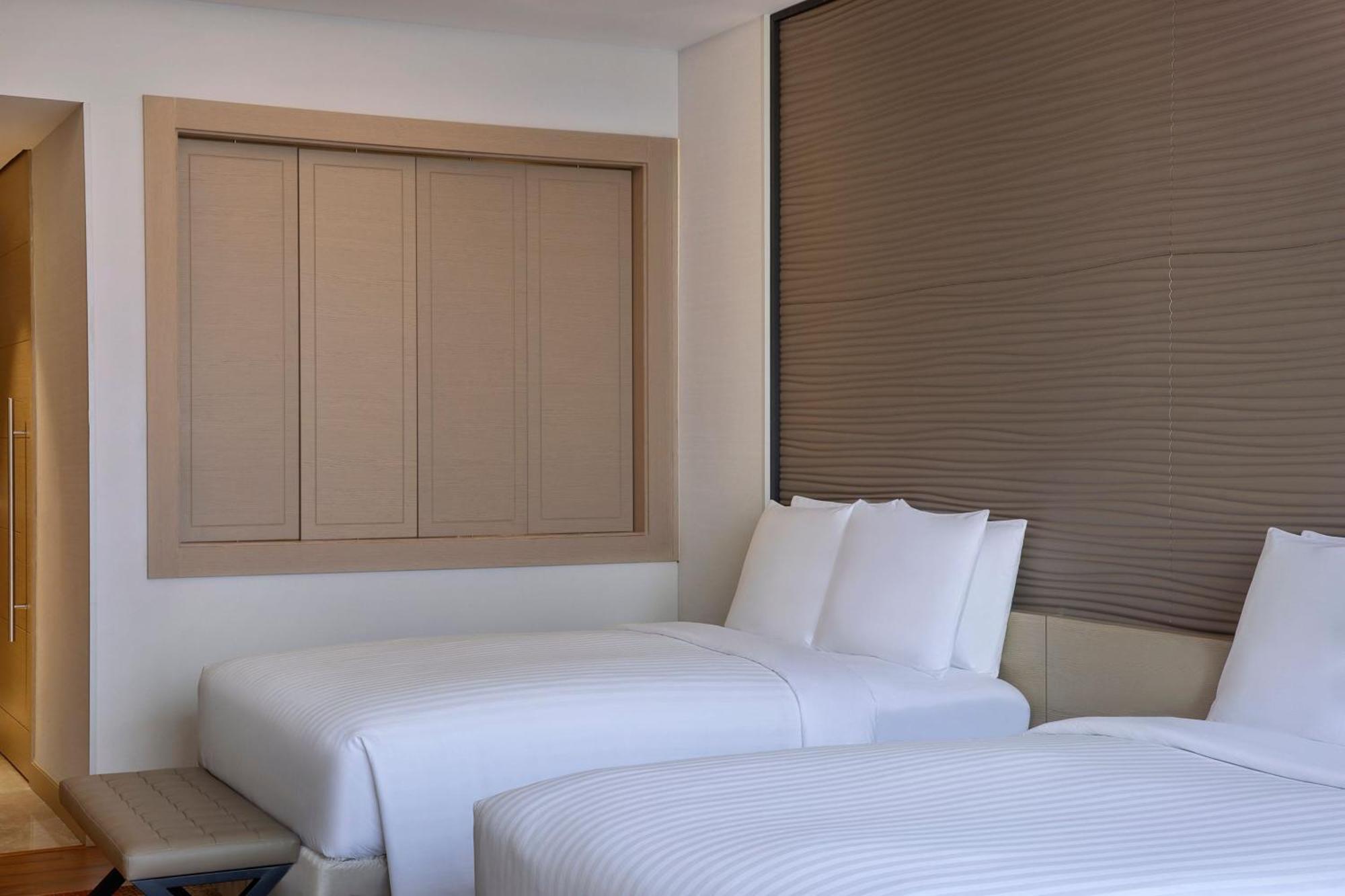 Jeddah Marriott Hotel Madinah Road Exterior photo